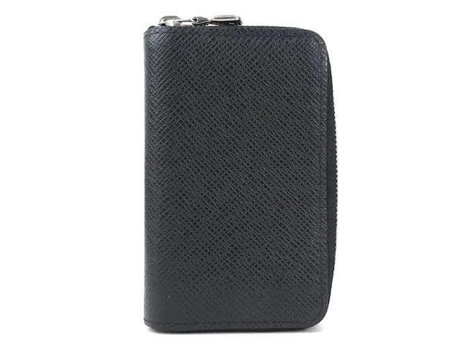 Louis Vuitton Taiga Leather Coin Purse Black  ref.1624814