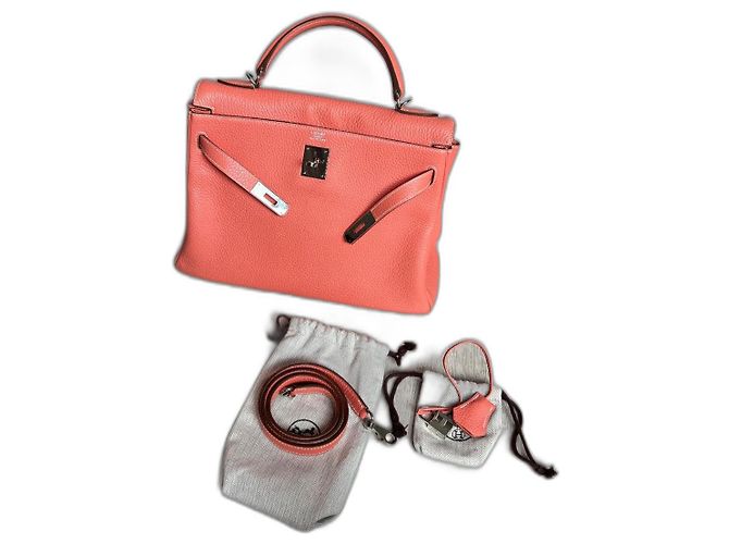 Hermès Kelly 32 Retourne Cuir Corail