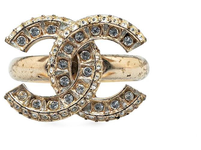 Chanel Gold Gold Plated CC Rhinestone Ring Golden Metal Gold-plated  ref.1626223