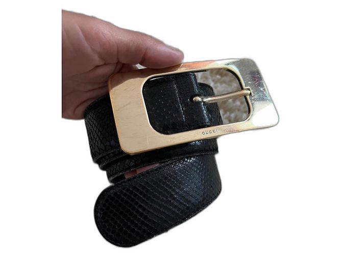 Cinturón Gucci de cuero negro