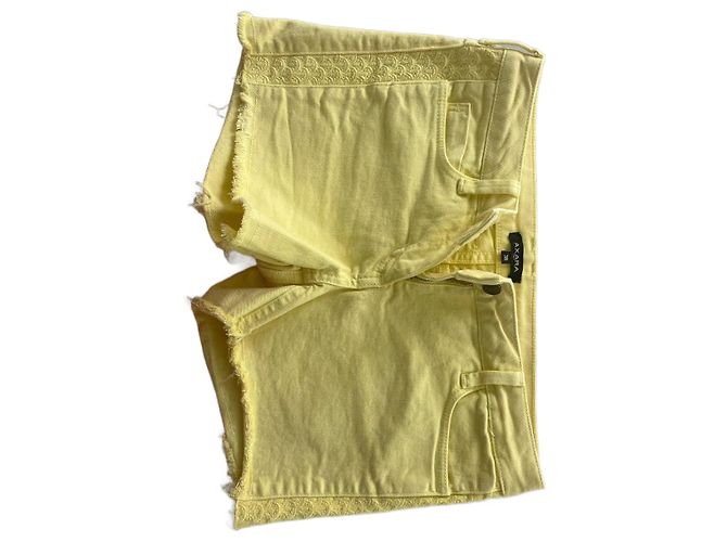 Autre Marque Gelbe Denim Shorts