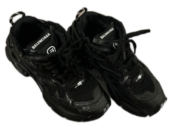 Sneakers Balenciaga in pelle nera Nero