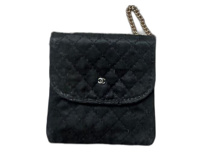 Borsa a mano Chanel in seta nera Nero