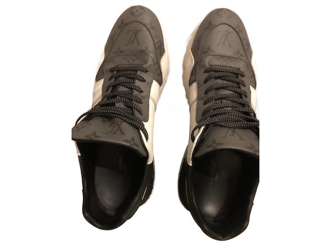 Louis Vuitton Run away multi multi color Black White Grey