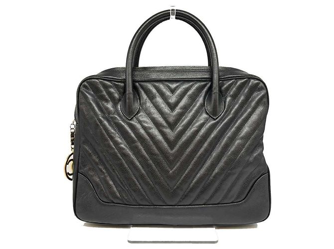 Bolsa de mão em couro caviar Chanel Preto