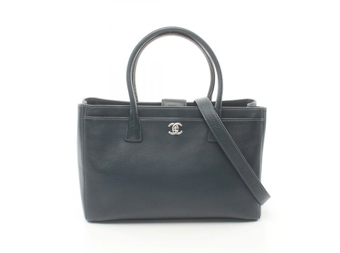 Executive Bolsa Executiva Chanel em Couro Azul Marinho