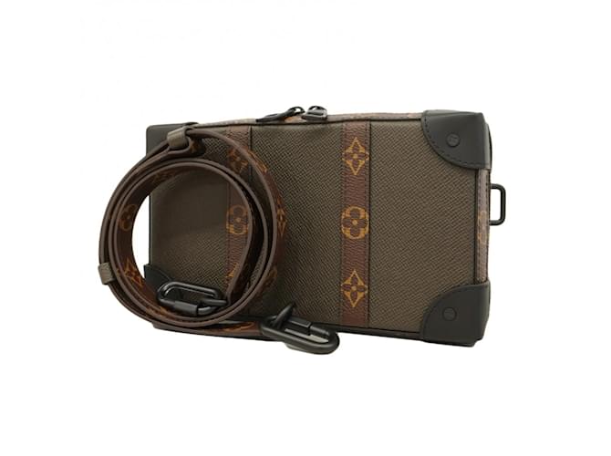 Louis Vuitton Monogram Taiga Soft Trunk Wallet Brown  ref.1639059