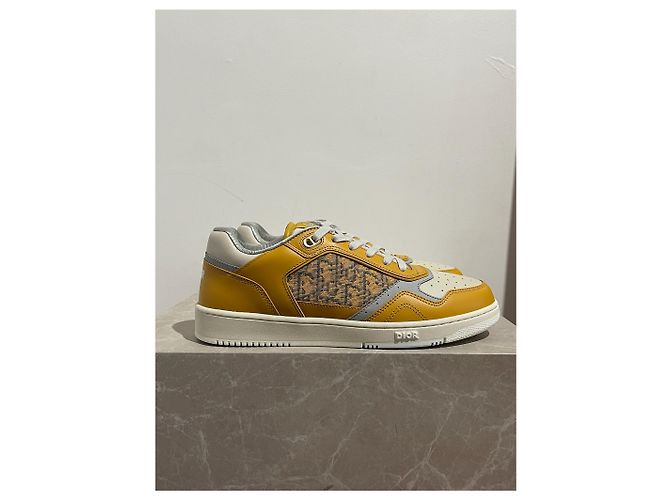 Baskets DIOR T.EU 43 Cuir Jaune