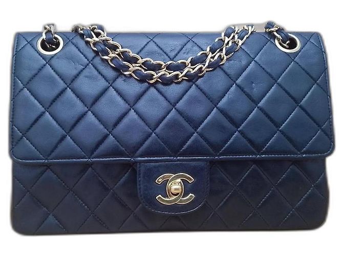 Borsa a mano Chanel in pelle nera Nero