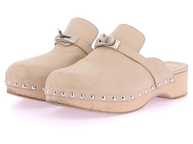 Hermès Pantoletten & Clogs T.EU 37 Leder Roh