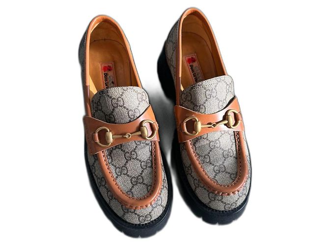 Gucci Slipper Leder Beige