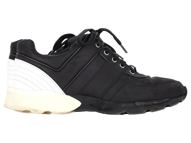 Sneakers Chanel CC Low Top in pelle nera Nero