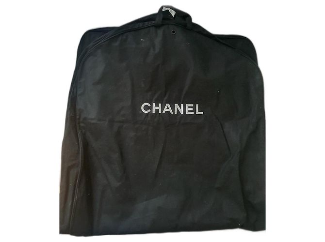 Copertura impermeabile Chanel 130cm Nero