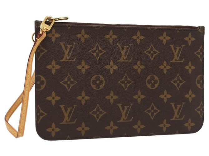 LOUIS VUITTON Monogram Neverfull MM Pouch Accessorio Pouch LV Auth 89659 Monogramma