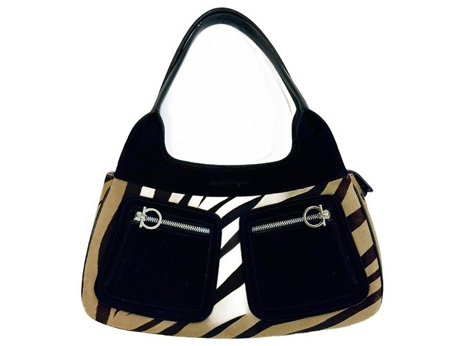 Salvatore Ferragamo Bolsa Gancini de pelo de pônei Ferragamo
