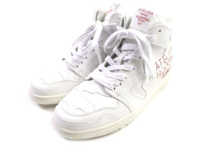 Valentino Leder High-Cut Sneakers in Weiß und Rot