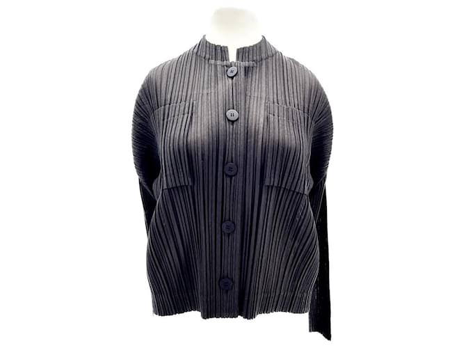 Pleats Please tops T.0-5 3 Polyester Black ref.1711336 - Joli Closet