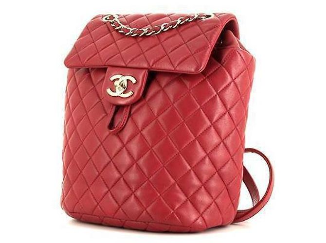 Chanel Timeless backpack in raspberry pink quilted leather Red