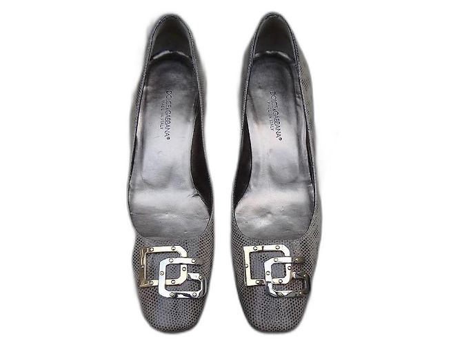 Dolce & Gabbana Pumps aus Pythonleder braun beige 