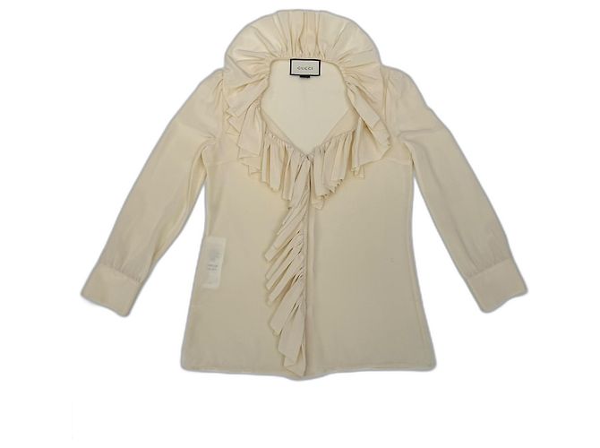 Camicia Gucci in seta beige con colletto a volant