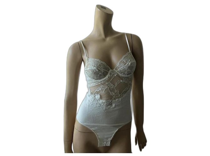 Intimo in pizzo La Perla crema Crudo