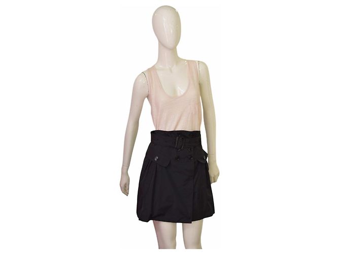 Saia mini Burberry preta de poliéster com cinto Preto