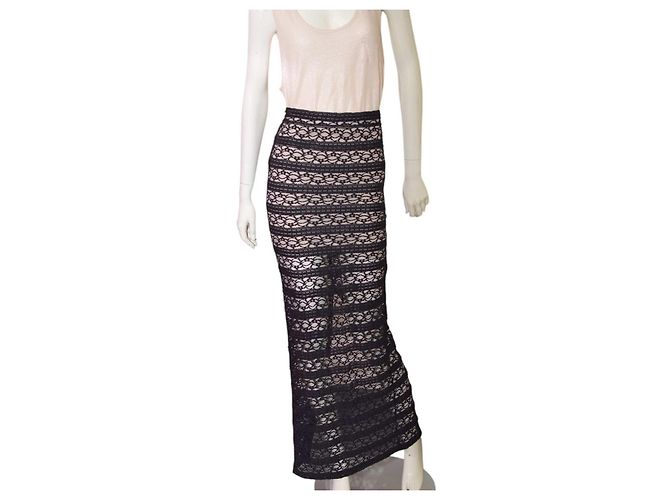 Falda larga de encaje negro transparente Alice + Olivia