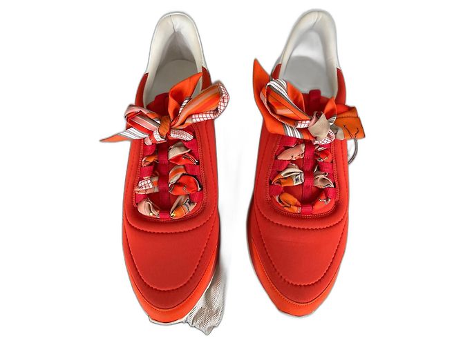 Hermès Sneaker Orange