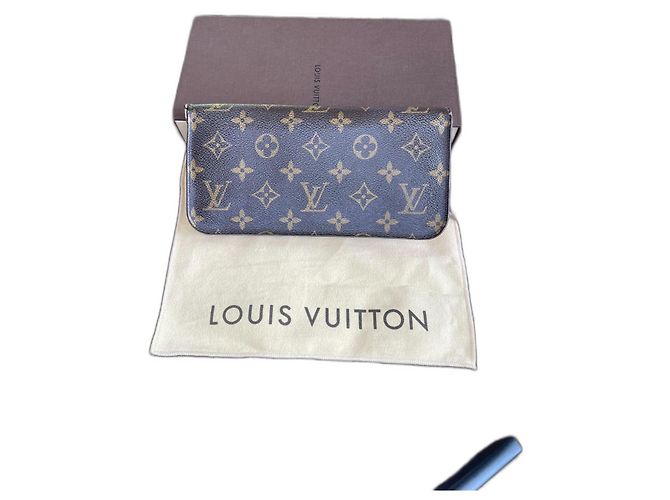 Cartera Zippy Louis Vuitton Monograma/Fucsia