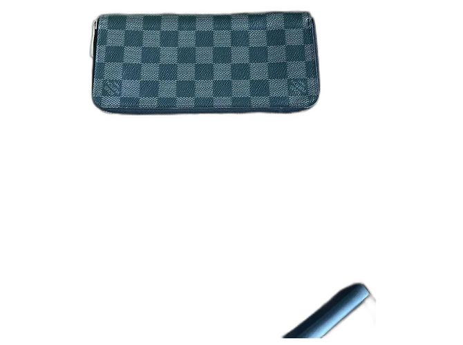 Zippy Horizontal Louis Vuitton Damier Graphite Wallet Monogram