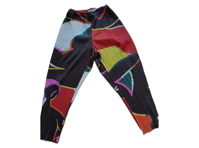 Issey Miyake Calça plissada Pleats Please Multicor