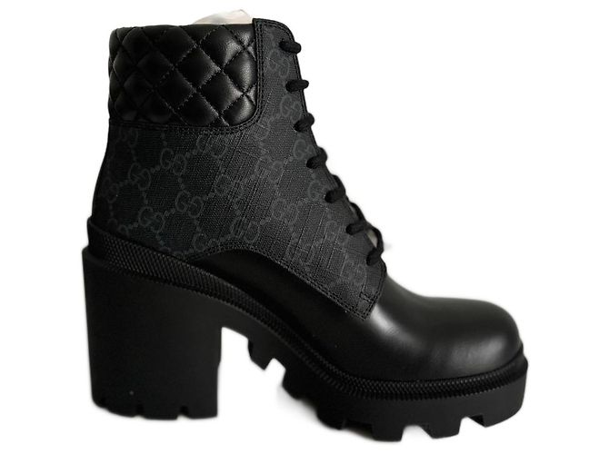 Botines Gucci de cuero negro