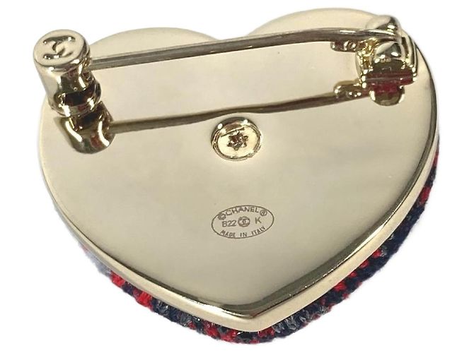 Chanel B22K Heart Coco Mark CC Brosche Rot Marineblau