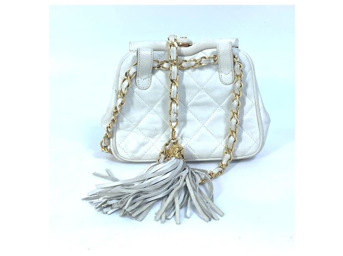 Gürteltasche mit Steppung Chanel Coco Mark CC Weiß