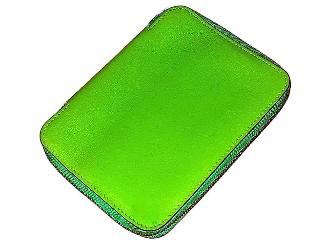 Authentic Hermès Apple Green Swift Leather Globe Trotter Agenda