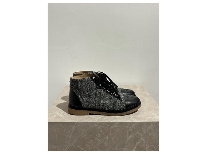 Botines CHANEL T.EU 36.5 Cuero Gris