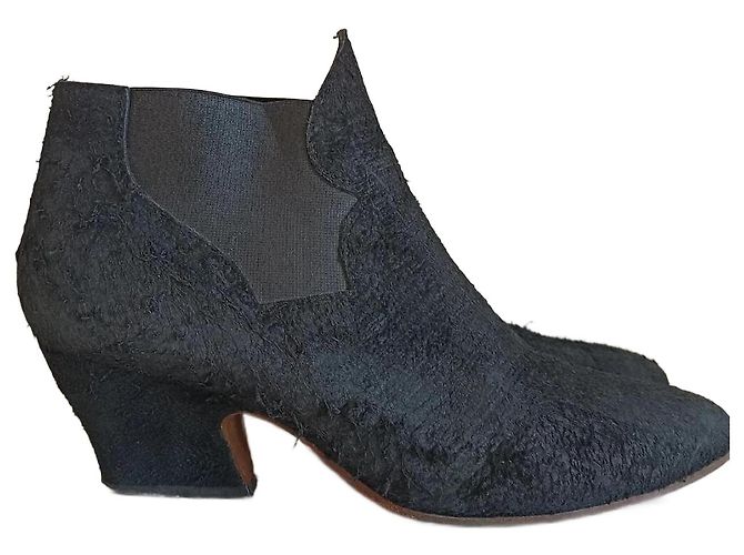 Botines Acne Studios Alma de ante negro