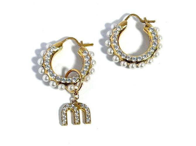 Boucles d'oreilles pendantes asymétriques en forme de hoop pour femmes Miu Miu