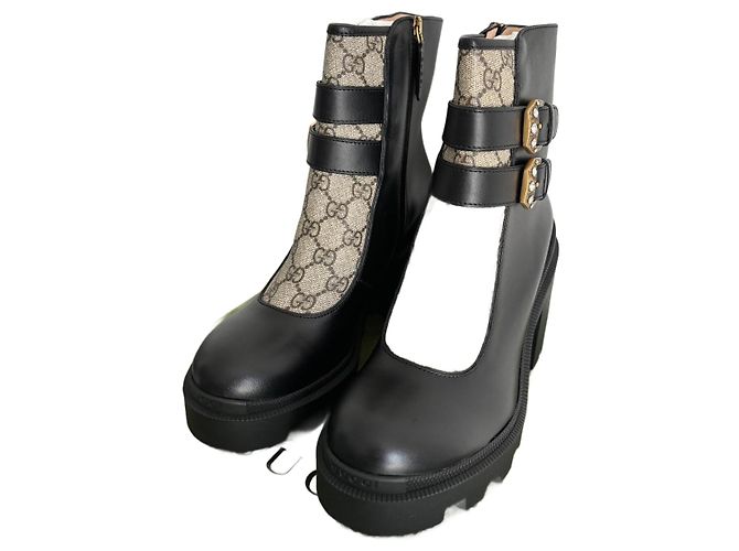 Botines Gucci de cuero negro