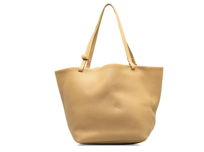The Row Park Tote Three ベージュ The Row - Park Tote Three Beige Leather Tote | Mitchell Stores