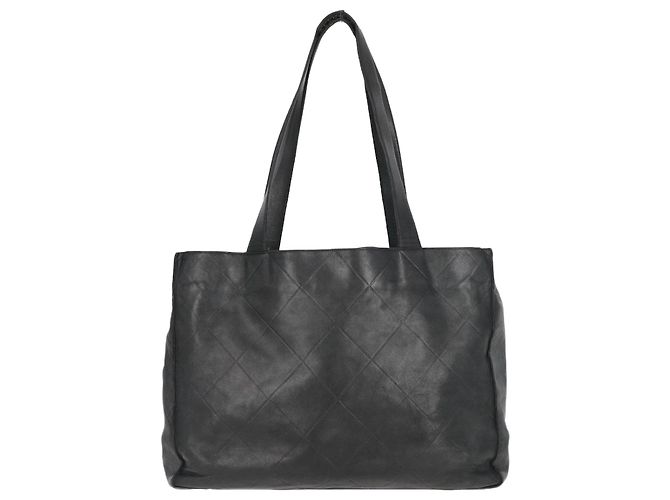 Bolsa tote de couro preto Chanel - anos 2000