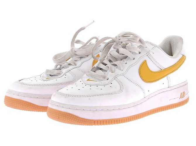 Baskets Nike T.EU 40 Cuir Blanc
