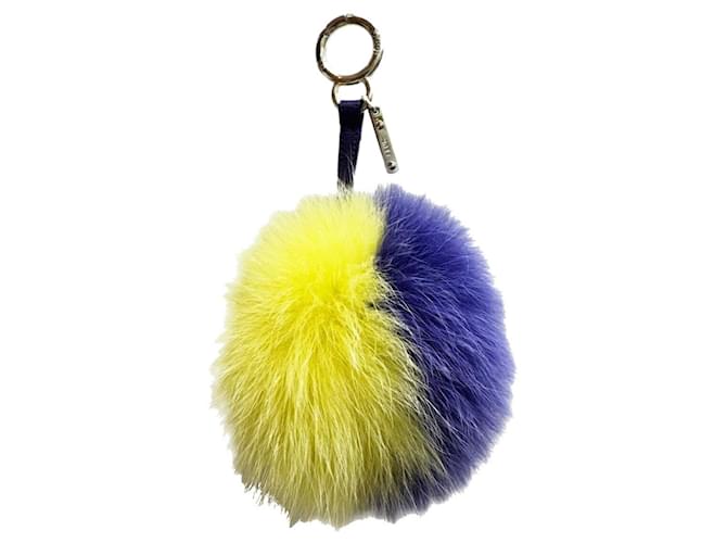Fendi Pompon charm Multiple colors Fur  ref.1749489