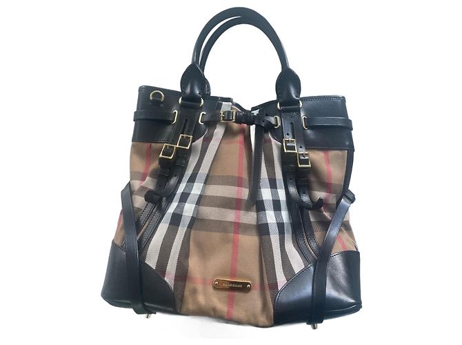 Borsa a mano Burberry in pelle nera Nero