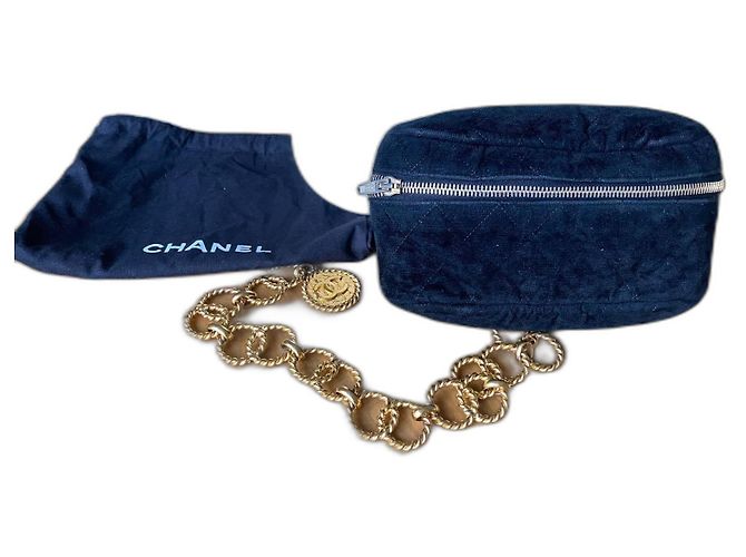 Chanel Banane Gürteltasche Schwarzer Samt Leder