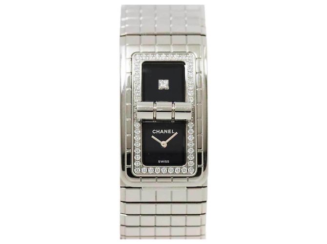 Reloj de dama Chanel Code Coco H5145 con bisel de diamantes