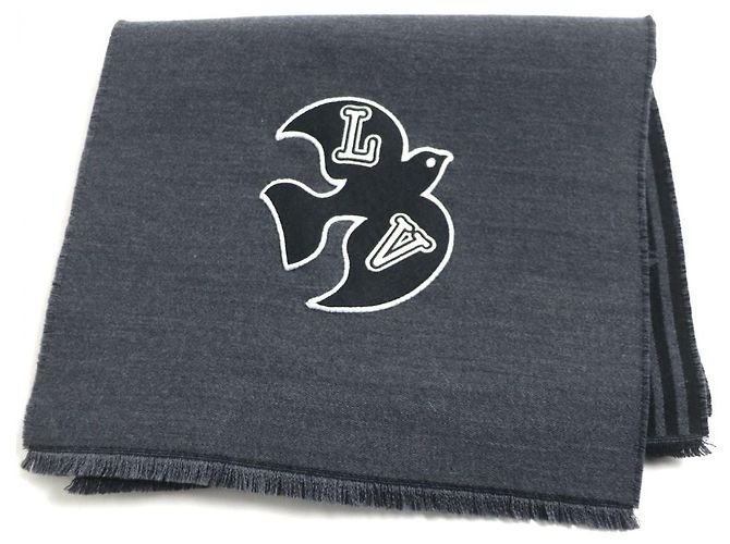 Louis Vuitton Echarpe LV Harmony Reversible Scarf Grey