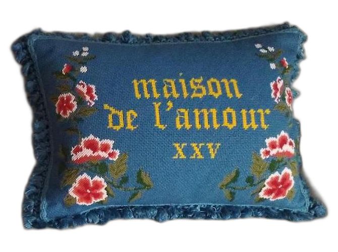 GUCCI Maison De L'Amour XXV cushion Multiple colors