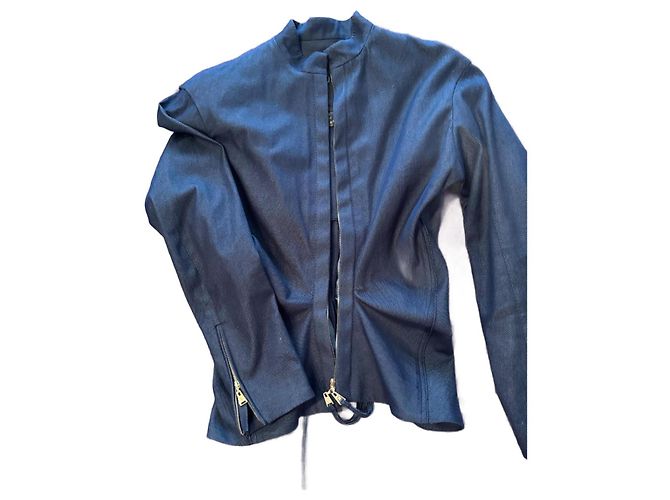 Louis Vuitton Terno e saia Azul