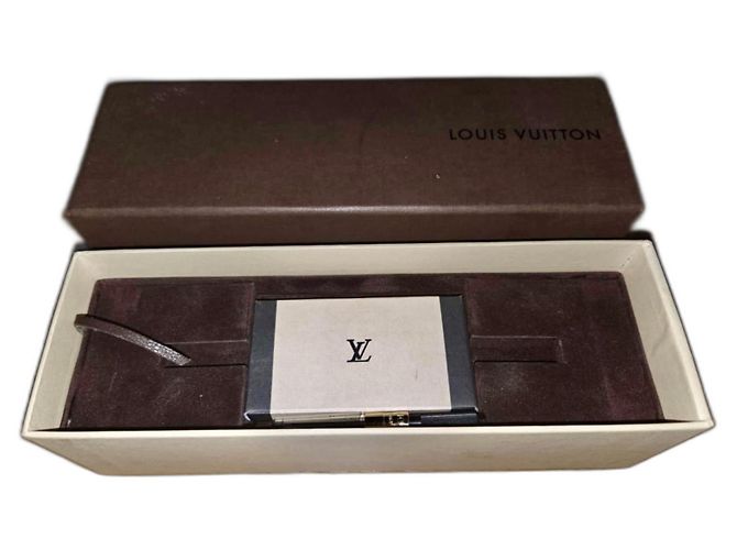 Espíritos da Louis Vuitton Vermelho